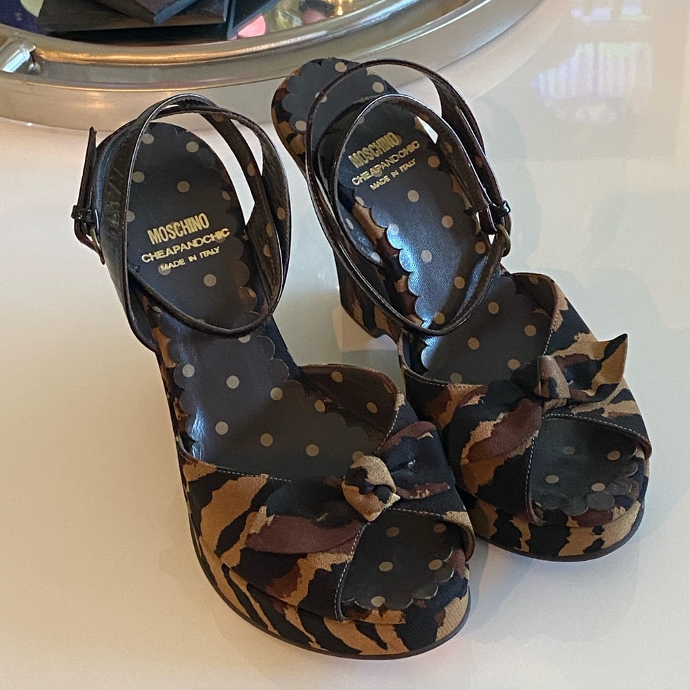 MOSCHINO Animal print platform straps sandal